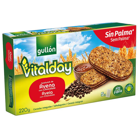 Gullón Vitalday Hazelnut Sandwich with Oats and Chocolate 220g
