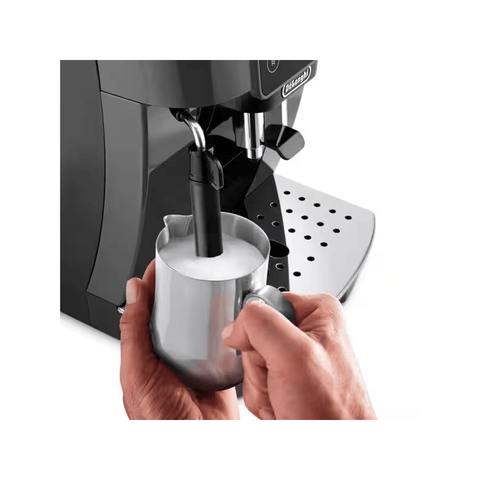 De'Longhi Magnifica Start Automatic Bean To Cup Espresso Machine - 4 One - Touch Recipes - ECAM220.22.GB - CAFELAX