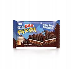 Mr.Bite Pixel Milk & Hazelnut Cream Black&White Wafer 30g